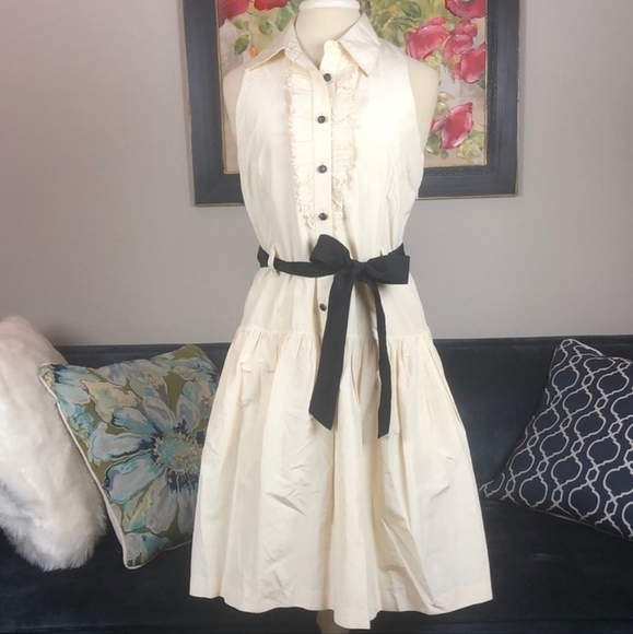 Lilly Pulitzer Dresses & Skirts - Lilly Pulitzer silk blend dress off-white, black belt button down ruffle tulle